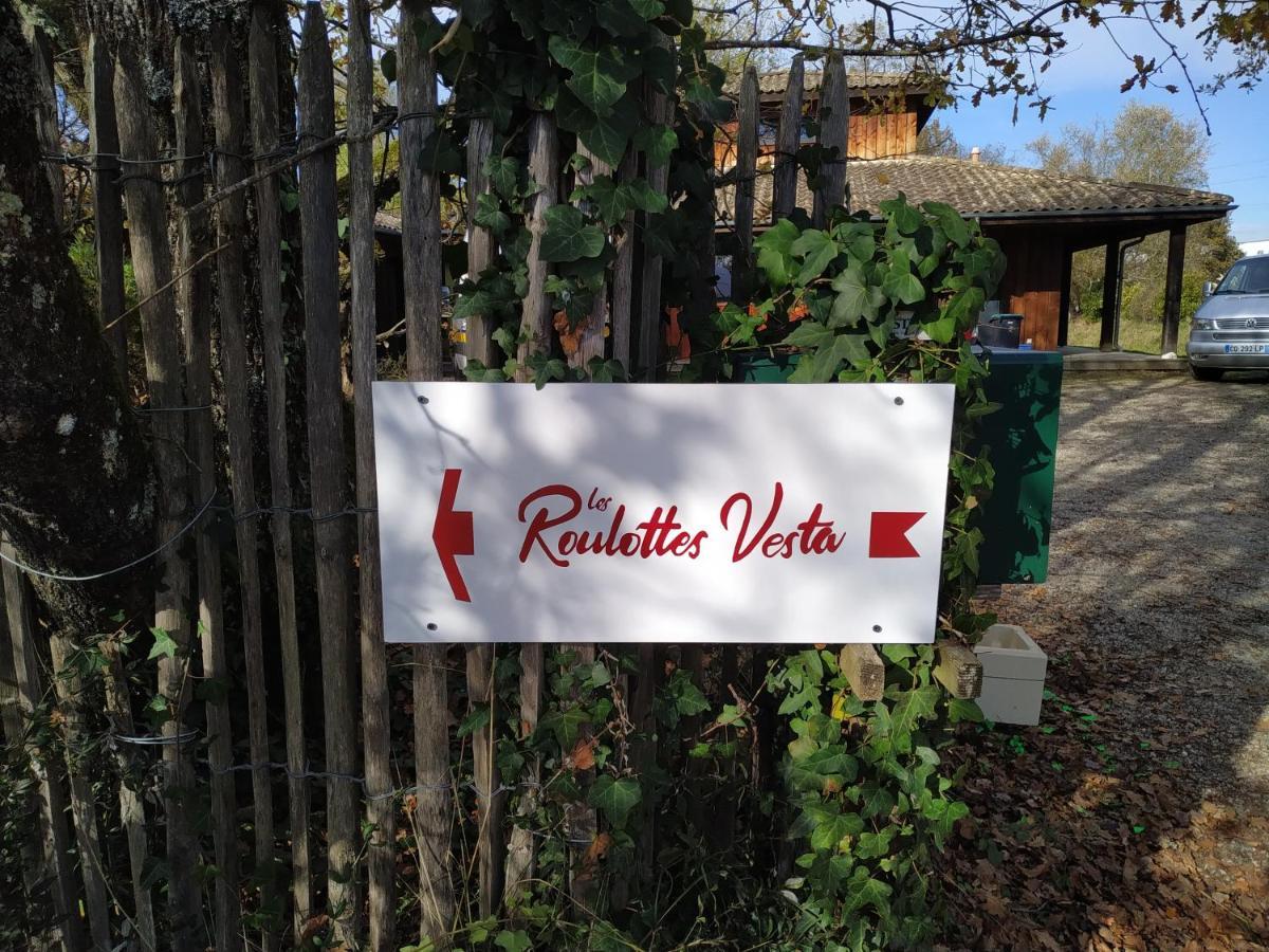 Léognan Les Roulottes Vestaヴィラ エクステリア 写真